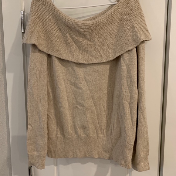 WHBM Sweater - Picture 2 of 4